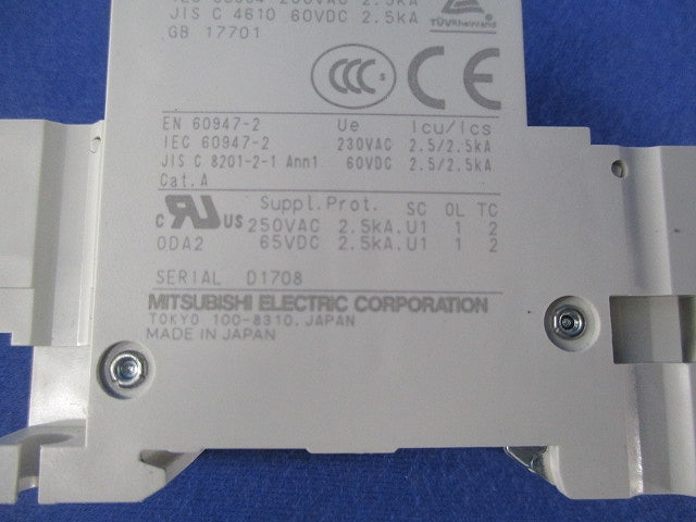 サーキットプロテクタ1P2A CP30-BA