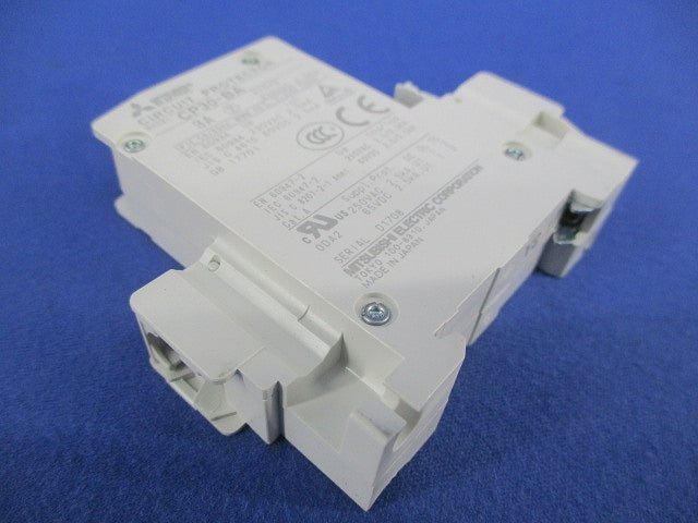 サーキットプロテクタ1P3A CP30-BA