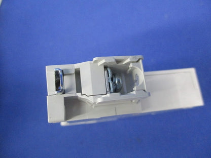 サーキットプロテクタ1P7A CP30-BA