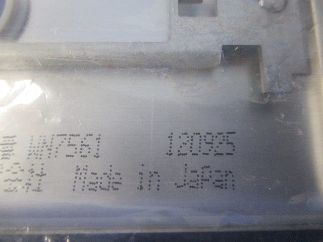 新金属大穴電話線プレート(取付枠付)(5枚入) WN7561