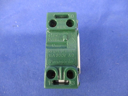 フルカラー埋込スイッチC(3路)(10個入) WN5002010