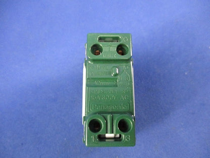 フルカラー埋込スイッチC(3路)(9個入) WN5002