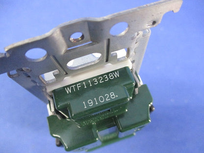 埋込アースターミナル付接地ダブルコンセント(5個入) WTF113238W