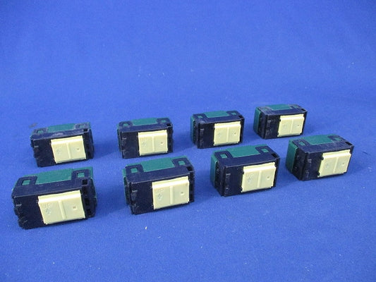 埋込スイッチC(8個入) WT5002