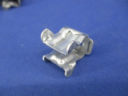 ボルト吊り金具(23個入) SDE-3