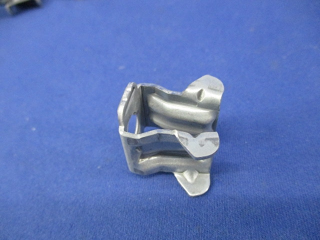 ボルト吊り金具(23個入) SDE-3