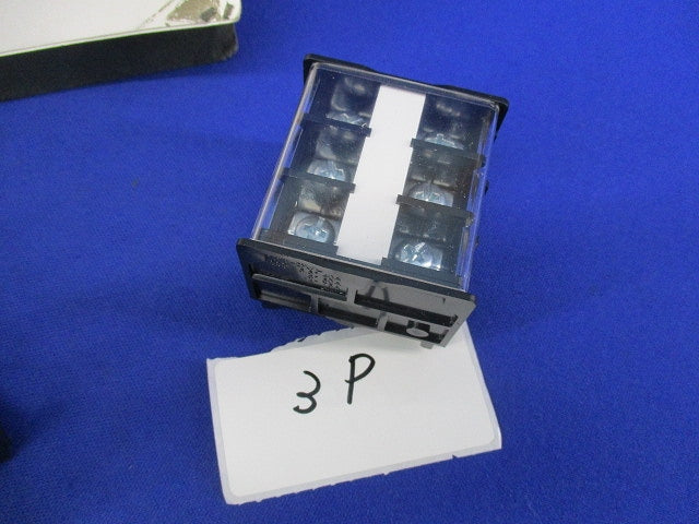 端子台セット(混在2個入)(汚れ有) PT-80他