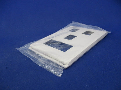 コンセントプレート3連6コ用(4枚入)(ホワイト) WTF8076