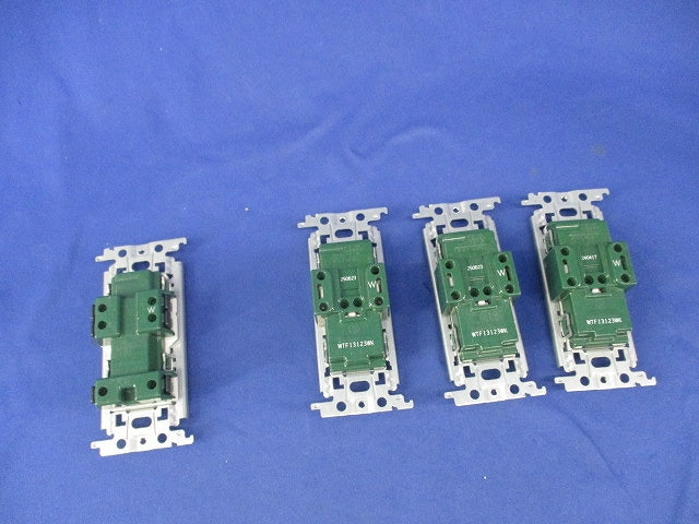 埋込接地ダブルコンセントセット(混在4個入) WTF13123WK他