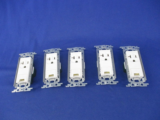 15A・20A兼用埋込アースターミナル付接地コンセント(5個入) WTF19313K