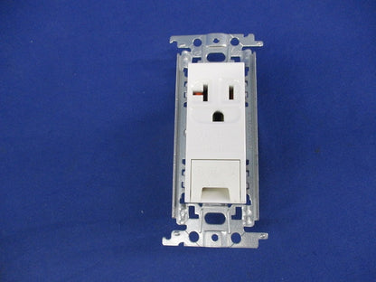 15A・20A兼用埋込アースターミナル付接地コンセント(5個入) WTF19313K