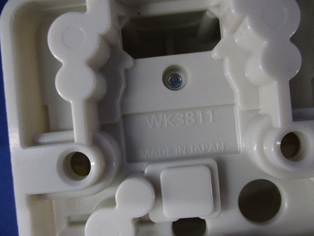 接地角型コンセントセット(混在5個入) WK3811他