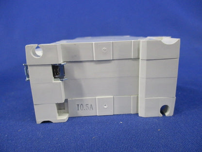 サーキットプロテクタ2P0.5A CP30-BA
