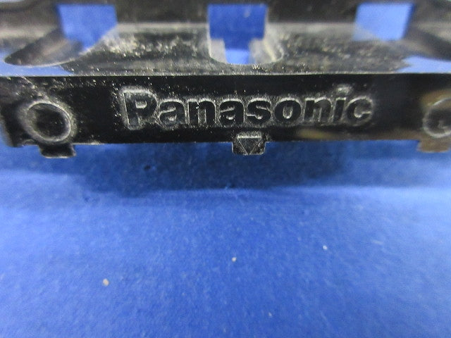 住宅用スイッチボックス浅型2コ用(15個入)(キズ汚れ有) DM82202