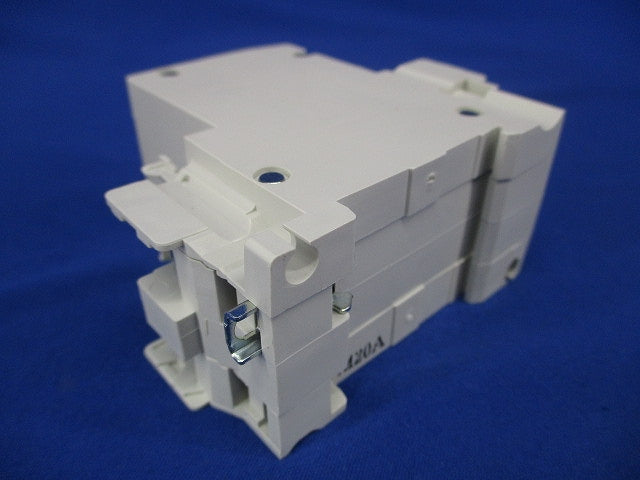 サーキットプロテクタ CP30-BA2P1-M20AA