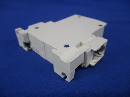 サーキットプロテクタ CP30-BA1P1-I7AA