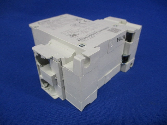 サーキットプロテクタ 2P2E10A CP30-BA2P2E10A