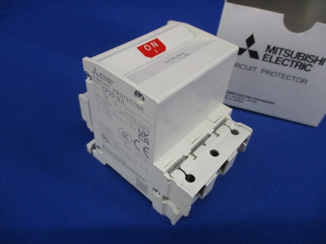 サーキットプロテクタ 3P3E5A CP30-BA3P3E5A