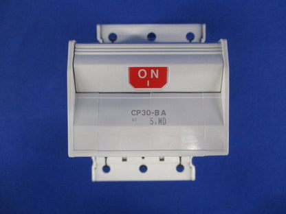 サーキットプロテクタ 3P3E5A CP30-BA3P3E5A