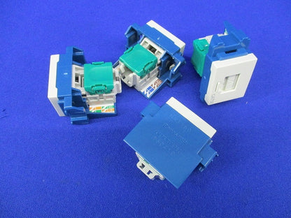 情報モジュラジャック CAT5E(4個入) NR3160