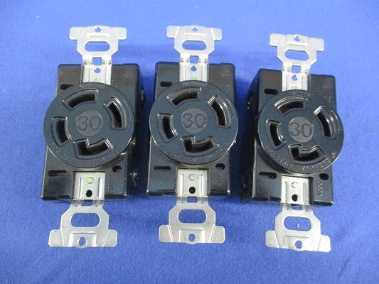 接地3P30A引掛埋込コンセント(3個入)National WF2430