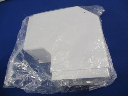 エムケーダクト付属品 平面マガリ4号(ホワイト) MDM142