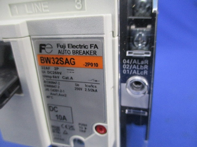オートブレーカ2P10A(アラームスイッチ付) BW32SAG-2P010