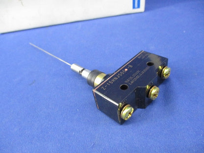 一般用基本スイッチ マイクロスイッチ(5個入) Z-15HNJS55-B