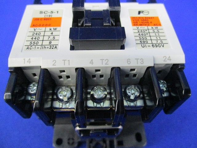 電磁接触器100V SC-5-1