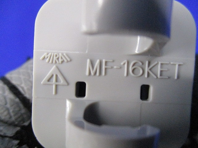 PF管クリップ縦型 エコノミー(20個入) MF-16KET