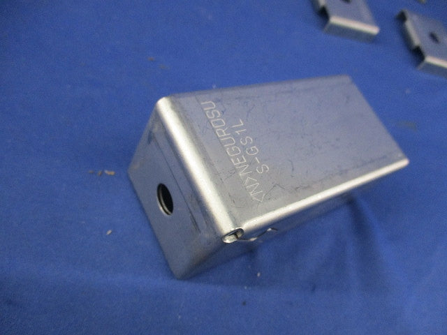 配管架台システム用コーナー金具(ステンレス製・D1仕様)(4個入) S-GS1L