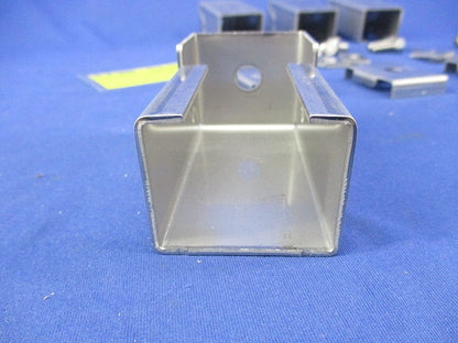 配管架台システム用コーナー金具(ステンレス製・D1仕様)(4個入) S-GS1L