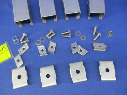 配管架台システム用コーナー金具(ステンレス製・D1仕様)(4個入) S-GS1L