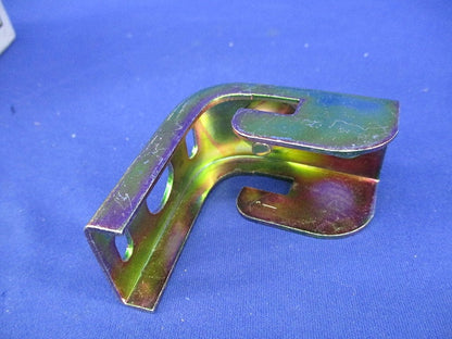 パイラック リップみぞ形鋼用管・ボックス支持金具(20個入) K10L