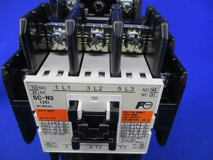 電磁開閉器200V24-36A SW-N2