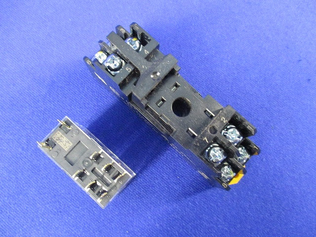 ミニパワーリレーソケットッセット G2R-2-SND(L)+P2RFZ-08