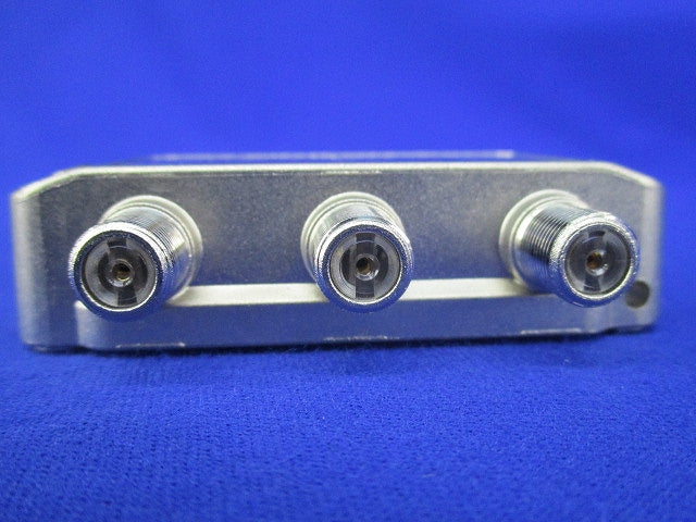 屋内型4分配器 CS-4D