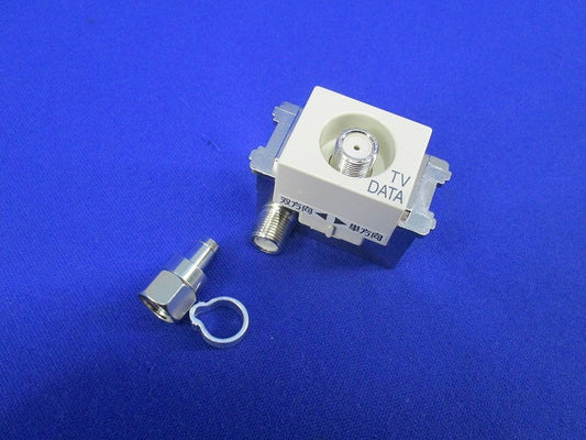埋込高シールドテレビターミナル WCS3640K