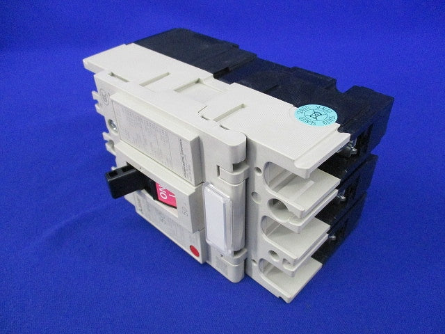 ノーヒューズブレーカ 3P50A NF63-SV