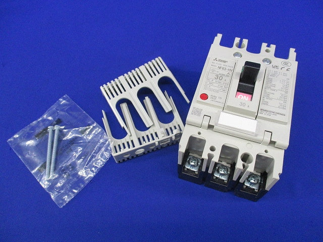 ノーヒューズブレーカ3P30A NF63-HV