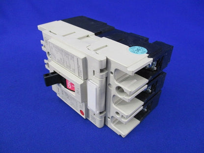 ノーヒューズブレーカ3P30A NF63-HV