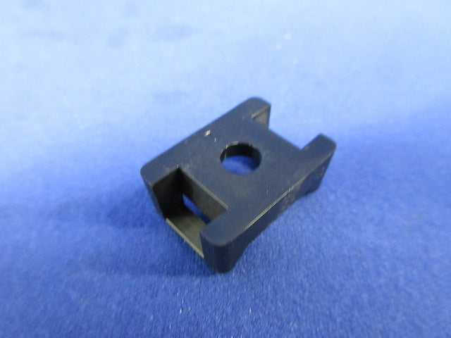 タイマウント(結束バンド固定具)(83個入) TM3S10-C0