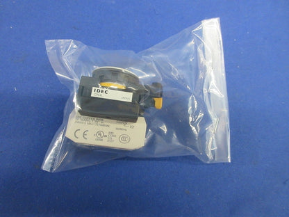 φ22 CWシリーズ フラッシュシルエット照光押ボタンスイッチ CW4L