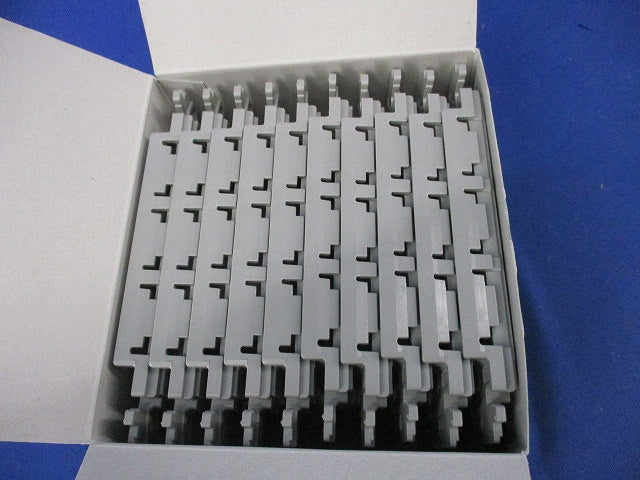 埋込絶縁コンセント取付枠(10個入) WTF3710K