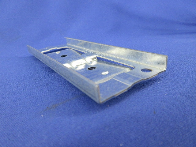 野ぶち受け材接続金具(20個入) TFG1