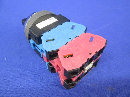 φ30 TWNシリーズ セレクタスイッチ(3ノッチ) ASN322N