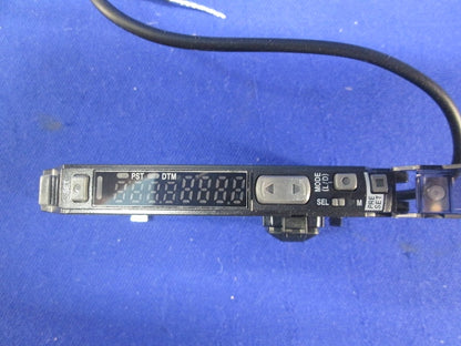 デジタルファイバセンサ・ファイバアンプ FS-N12N