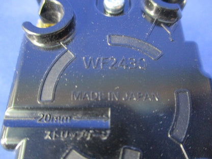 接地3P30A引掛埋込コンセント(2個入) WF2430