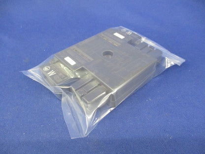 ハーネス用ジョイントボックス(2分岐) DC8082