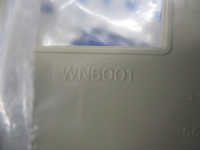 モダンプレート1コ用(8枚入)(利休色) WN6001